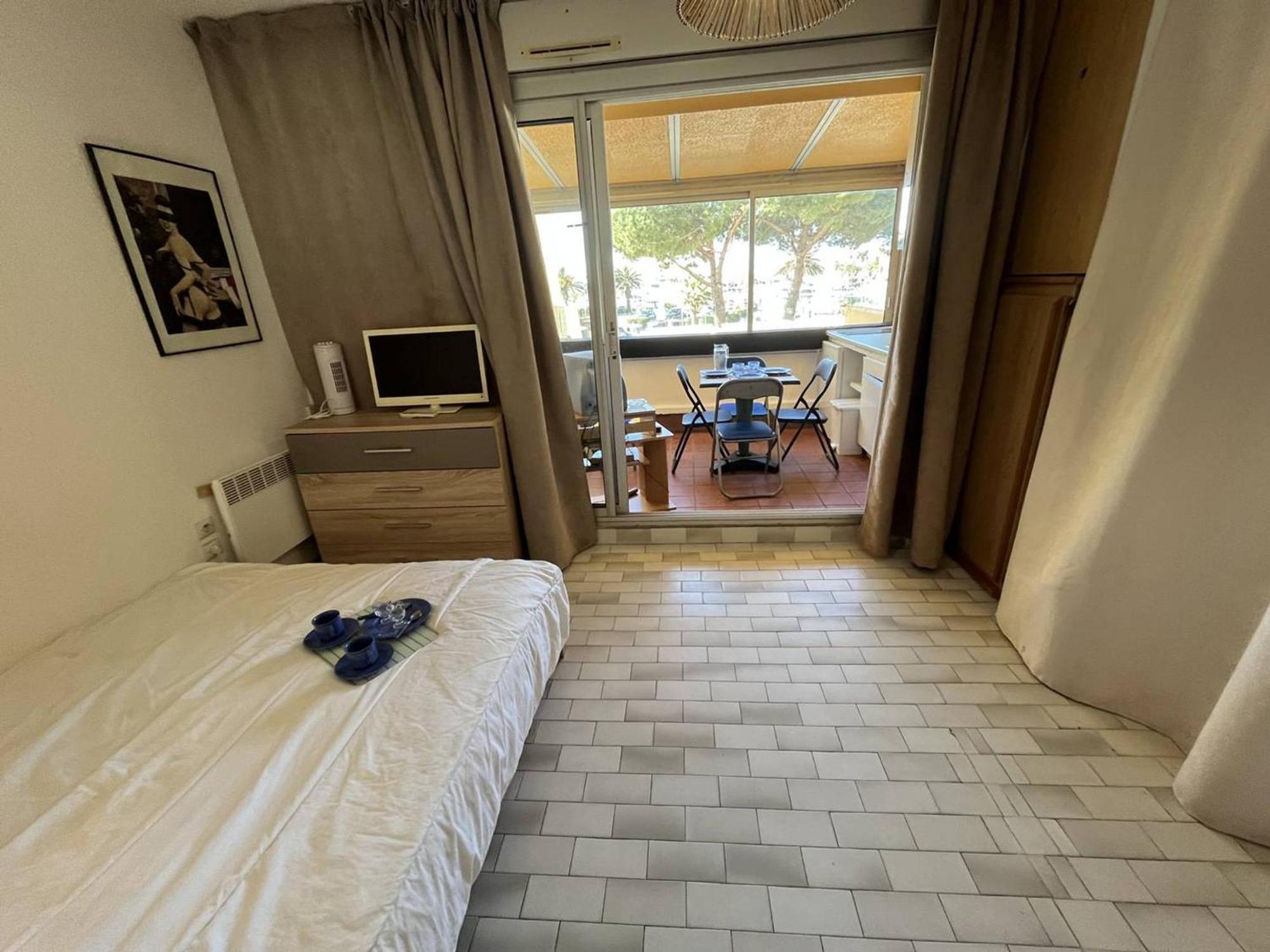 Studio Naturiste Avec Parking Au Cap D'Agde, Proche Plage - Fr-1-249A-15 Apartment Exterior photo